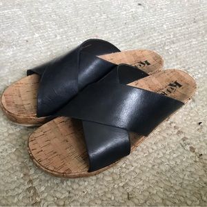 Kork-Ease black leather Joly slip on slides Sz 10